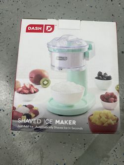 Dash Shaved Ice Maker 