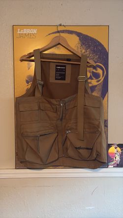 Brown vest the hundreds size XL