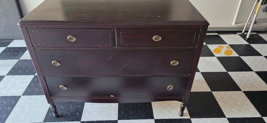 Solid wood dresser
