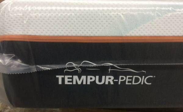 CALIFORNIA KING Size Tempur-Pedic LUXEADAPT FIRM Mattress