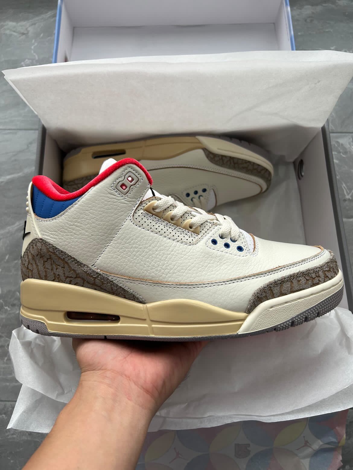 Jordan 3 Retro Seoul 2.0 Size 9 $300