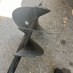 MINI EXCAVATOR AUGER