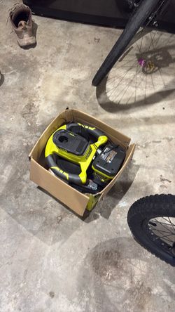 Ryobi 18V Orbital Buffer
