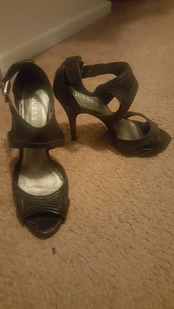 Guess heels size 8