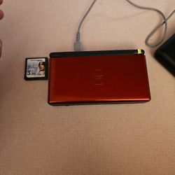 Nintendo DS Lite with  2 Games Included 🎮