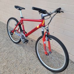 Cannondale Hardtail Mountain Bike Hybrid