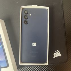 Samsung galaxy A15 5G 128gb (make offer)