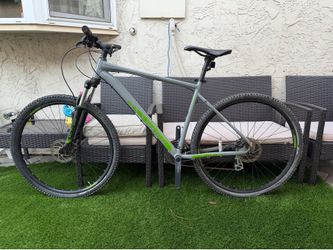 Marin XCT Mountain Bike