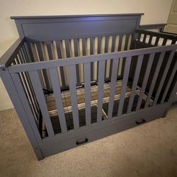 Storkcraft Arizona 4 In 1 Convertible Crib, And Changing Table