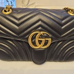 GG Black Purse with Gold Hardware 