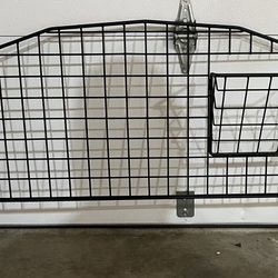 PET GATE FOR VEHICLE 