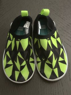 Speedo water shoes toddler