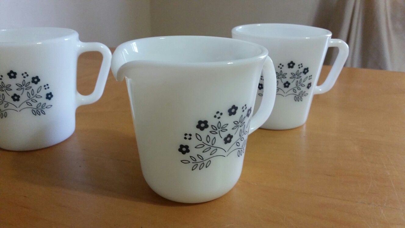 Vintage Pyrex Honeydew Blue Coffee cup&Creamer cup