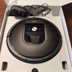 iRobot Roomba 985 vacuum