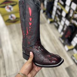 Men’s Caiman boot