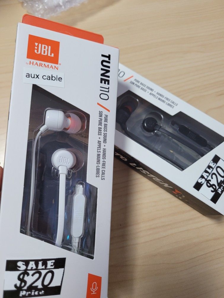 JBL TUNE 110 Aux Cable Headphone. Store Pick Up Only.