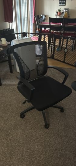 L shaped desk and chair