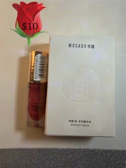 $10 set lipgloss and eyelash curler