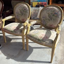 2 Vintage Accent Chairs 