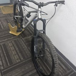 specialized stunt jumper 