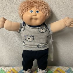First Edition  Vintage. Cabbage Patch Boy DBL Hong Kong  Wheat Fuzzy Hair 1983