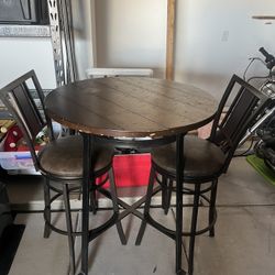 Small Kitchen/Bar Table