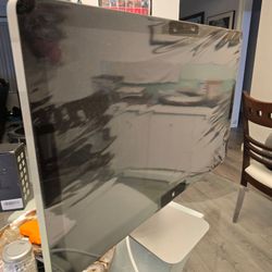 27" Apple Thunderbolt Display (A1407) Widescreen Monitor