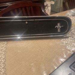 Ford Mustang 1964 Box Compartment