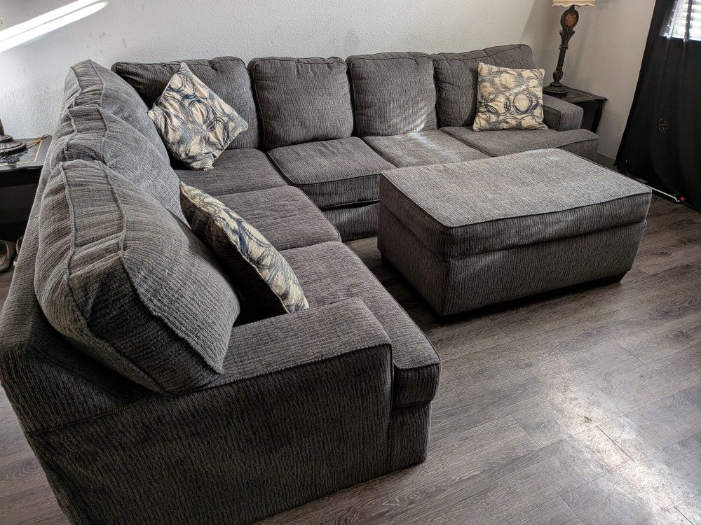 Sectional Couch