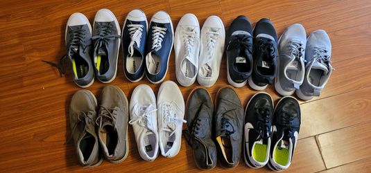 Men's Shoes Size 9.