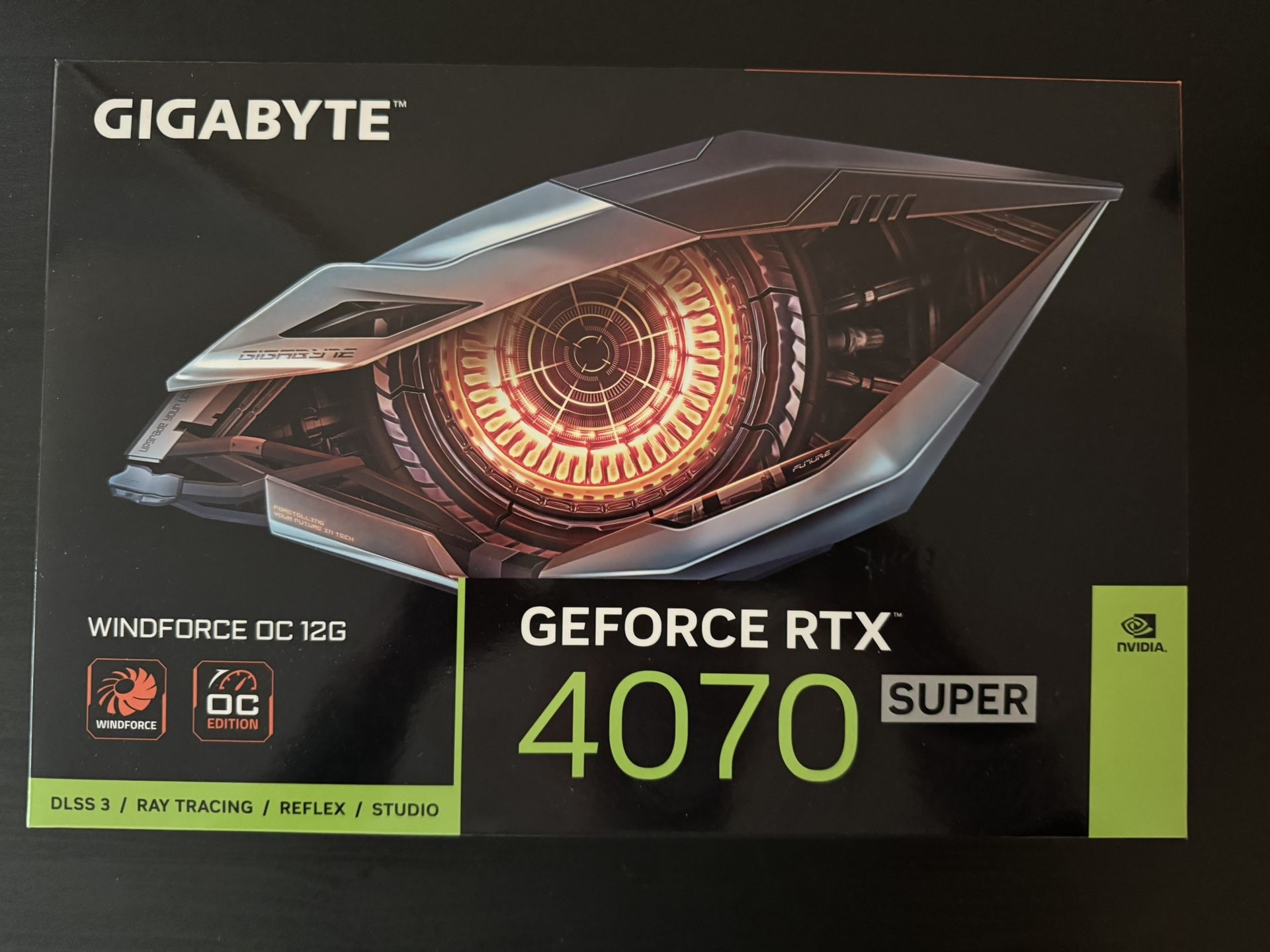 GeForce RTX 4070 SUPER WINDFORCE OC 12G