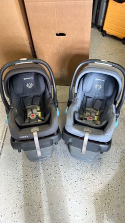 UPPAbaby car seats (twins) with MESA base & instructions booklet