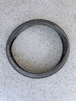 Magic Mary 29” mtb tire