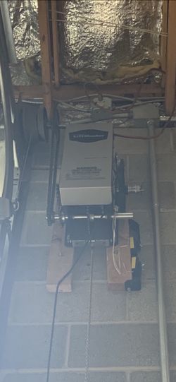 Comercial GarageDoors And openers