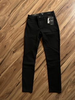 Jones New York Ladies Skinny Jeans - Size 6/28 - NEW!!