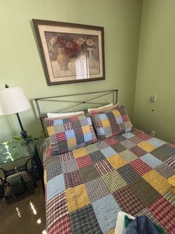 Complete Queen Bed Set (Mattress, Frame, Headboard & Bedding )