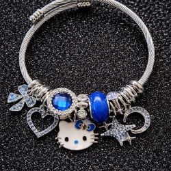 Hello Kitty Bracelet.💋