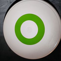Wilton Trim-N-Turn Cake Turntable with Green non slip Ring