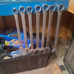 Set Of Amarican Big Wrenches 