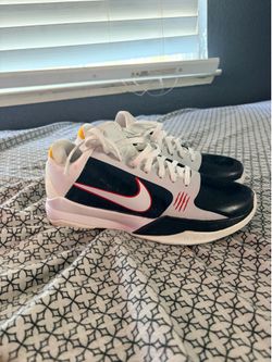 Size 7.5 Kobe’s