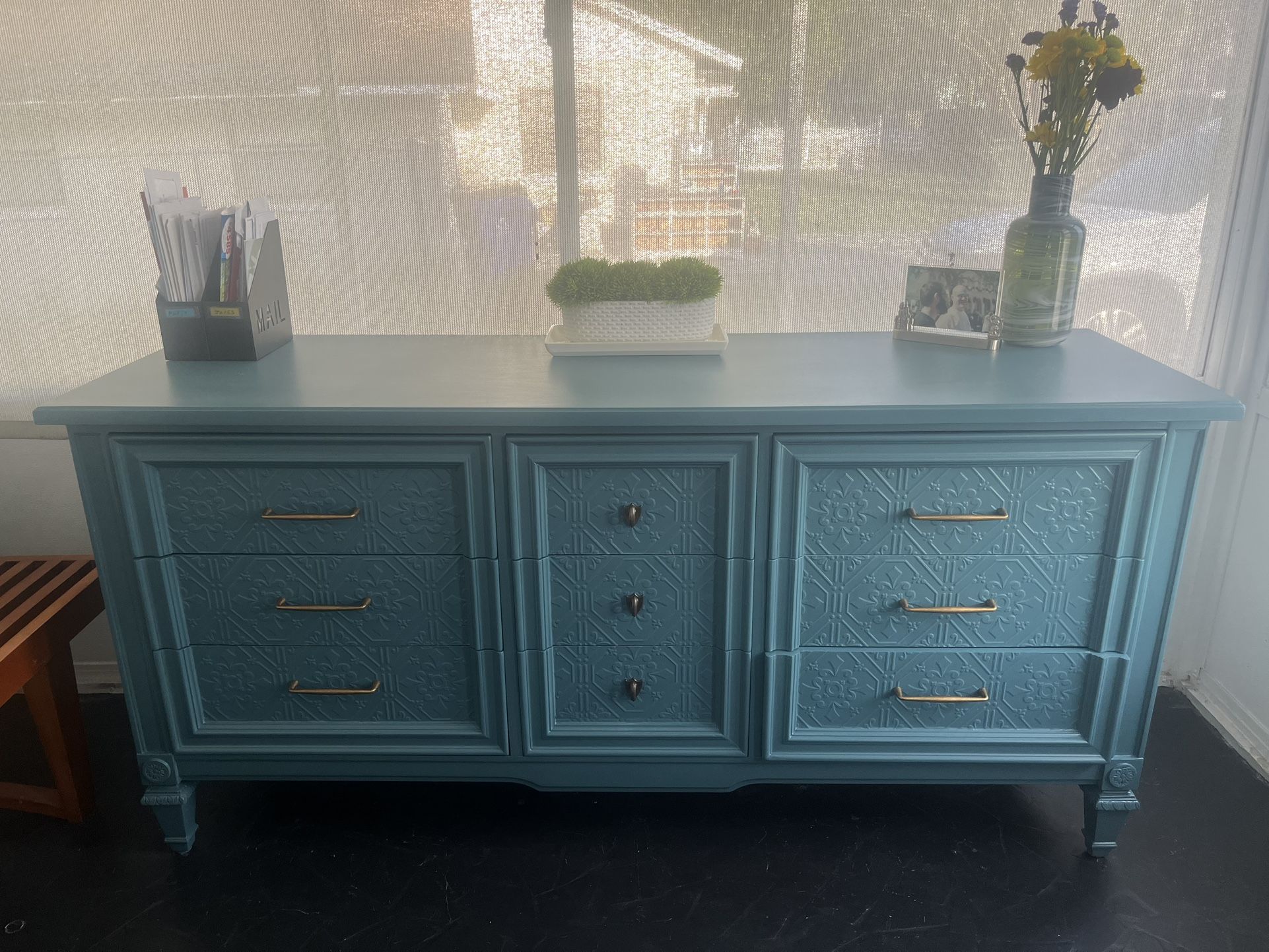 9 Drawer Dresser