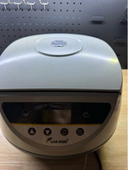 LAB FISH Digital Centrifuge Like New