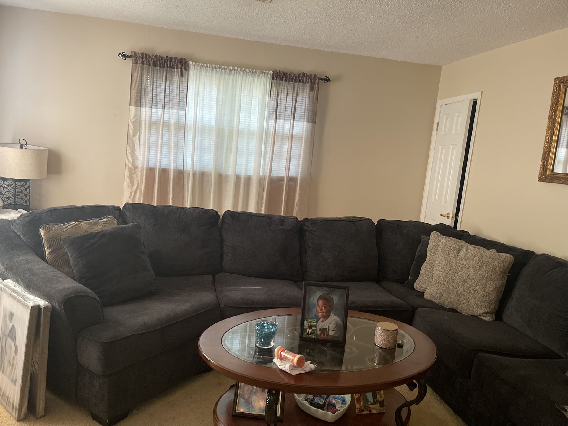 Sectional Couch Navy Blue In Great Condition