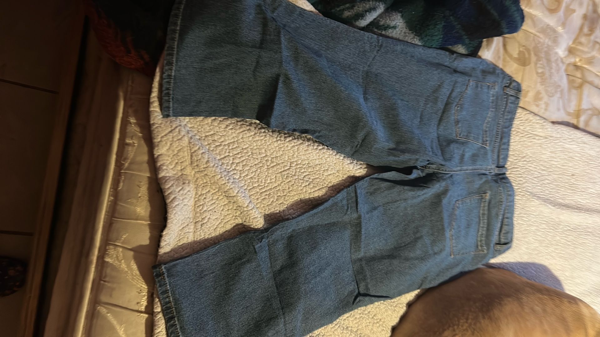 Capri Jeans