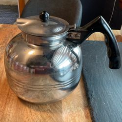 Vintage NICRO Chicago Stainless Steel Teapot