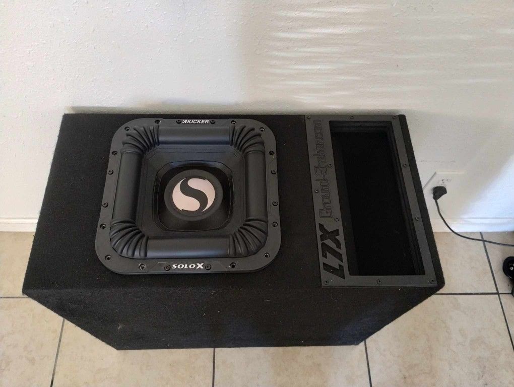 Subwoofer Kicker Solo X 12" for Sale in Corona, CA OfferUp
