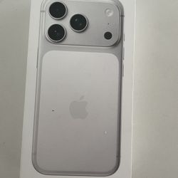 iPhone 17 Pro 256gb AT&T Cricket Brand New 
