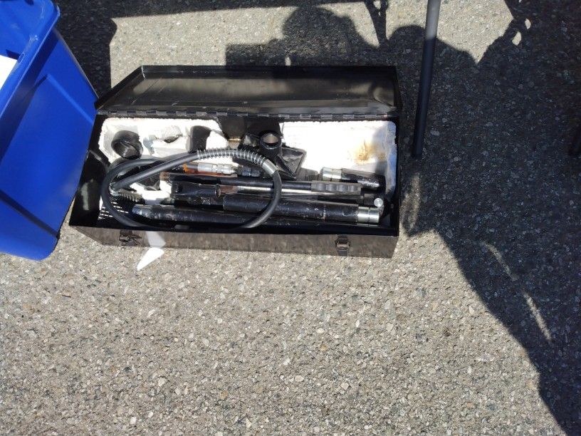 10 Ton Porta Power _ Ram Set