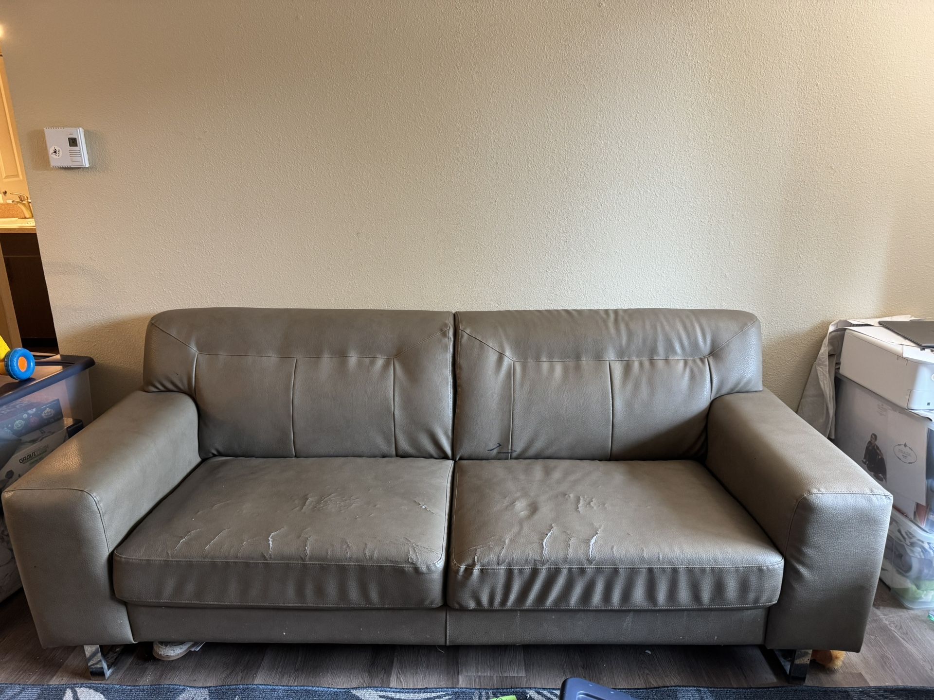 Modern Sofa By diamond Sofa
