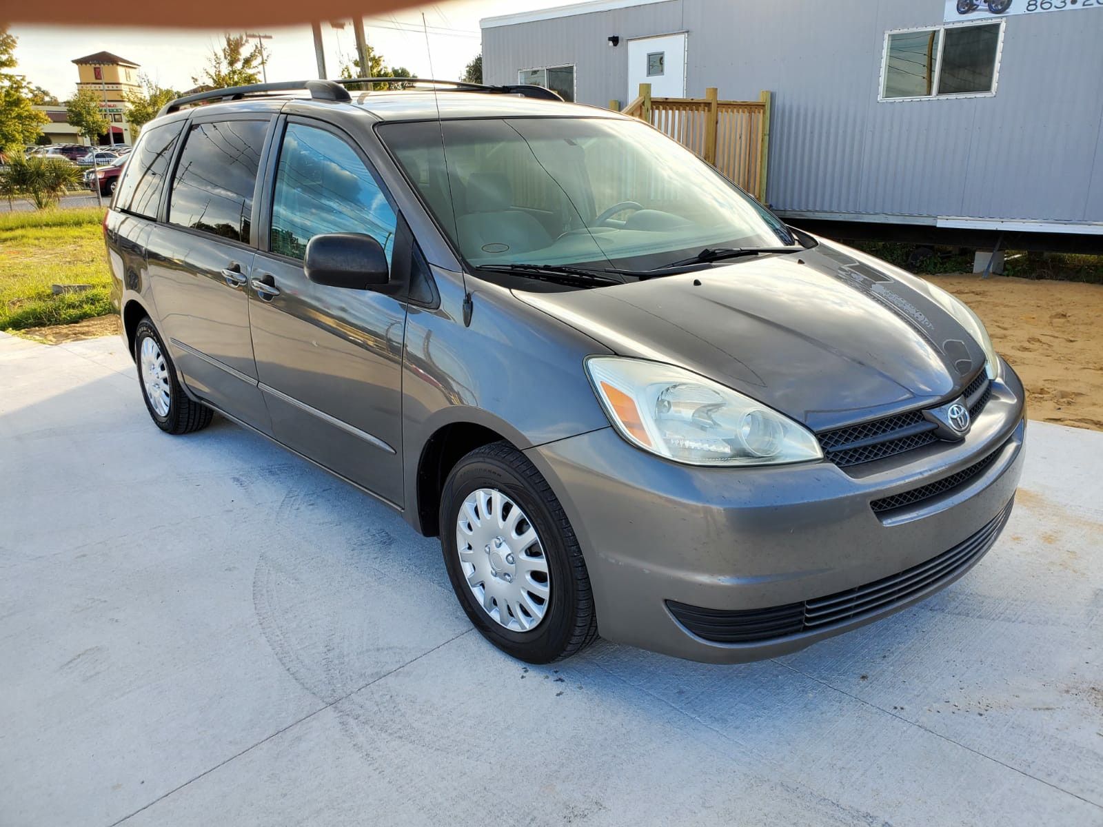 2004 Toyota Sienna